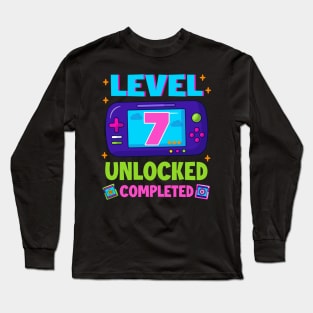 Level 7 Unlocked 7th Birthday Boys Video Game B-day Gift For BOys Kids Long Sleeve T-Shirt
